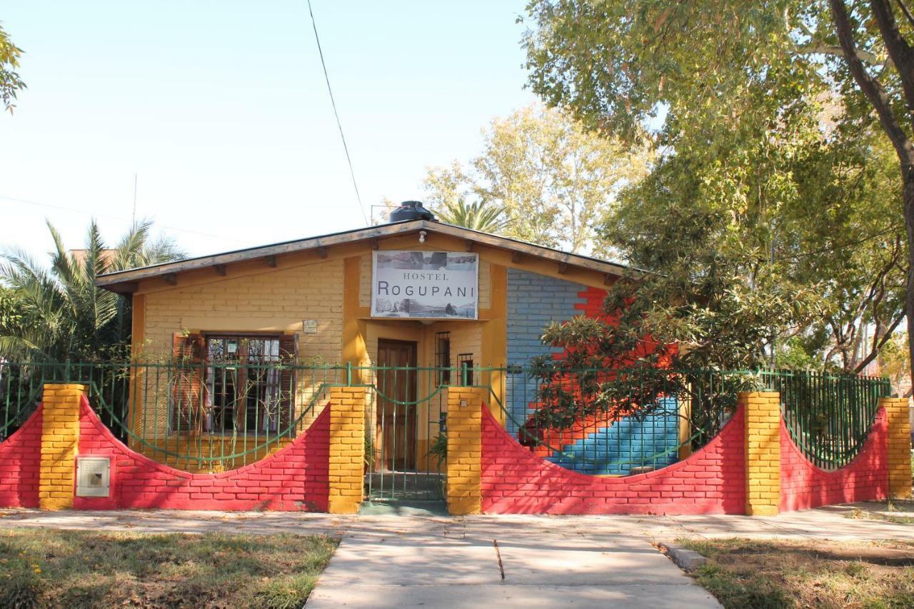 Hostel Rogupani San Rafael  Buitenkant foto